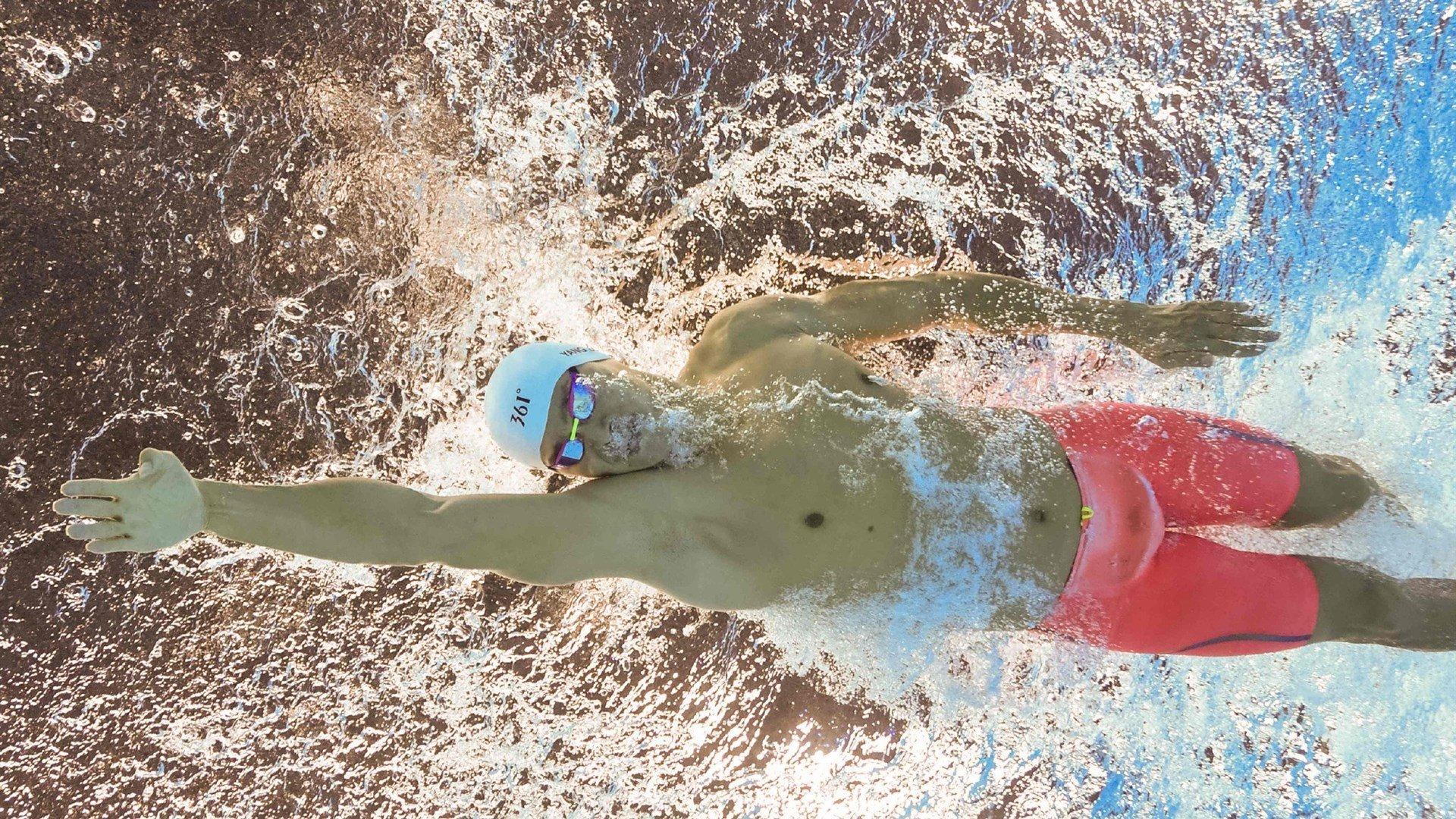 谷爱凌再创佳绩 自由式滑雪世界杯夺冠